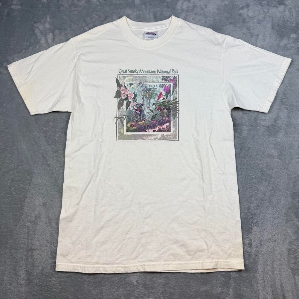 Hanes Men's White and Cream T-shirt